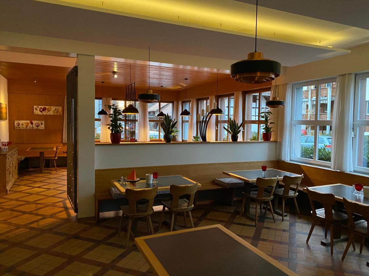 Hotel Baeren Niederscherli Eksteriør billede