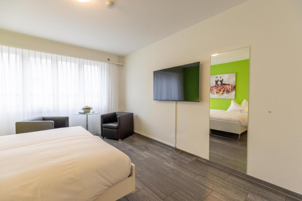 Hotel Baeren Niederscherli Eksteriør billede
