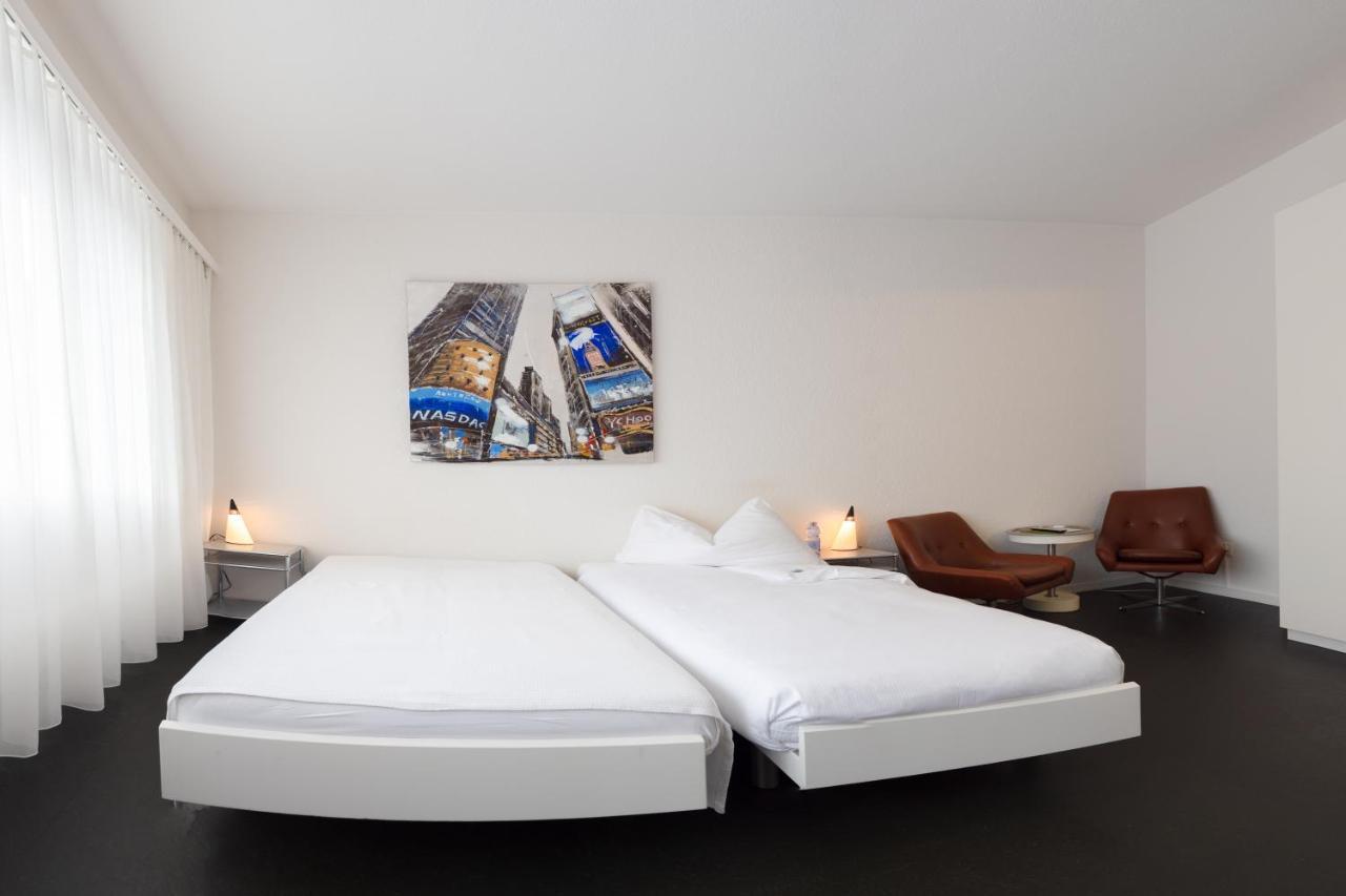 Hotel Baeren Niederscherli Eksteriør billede