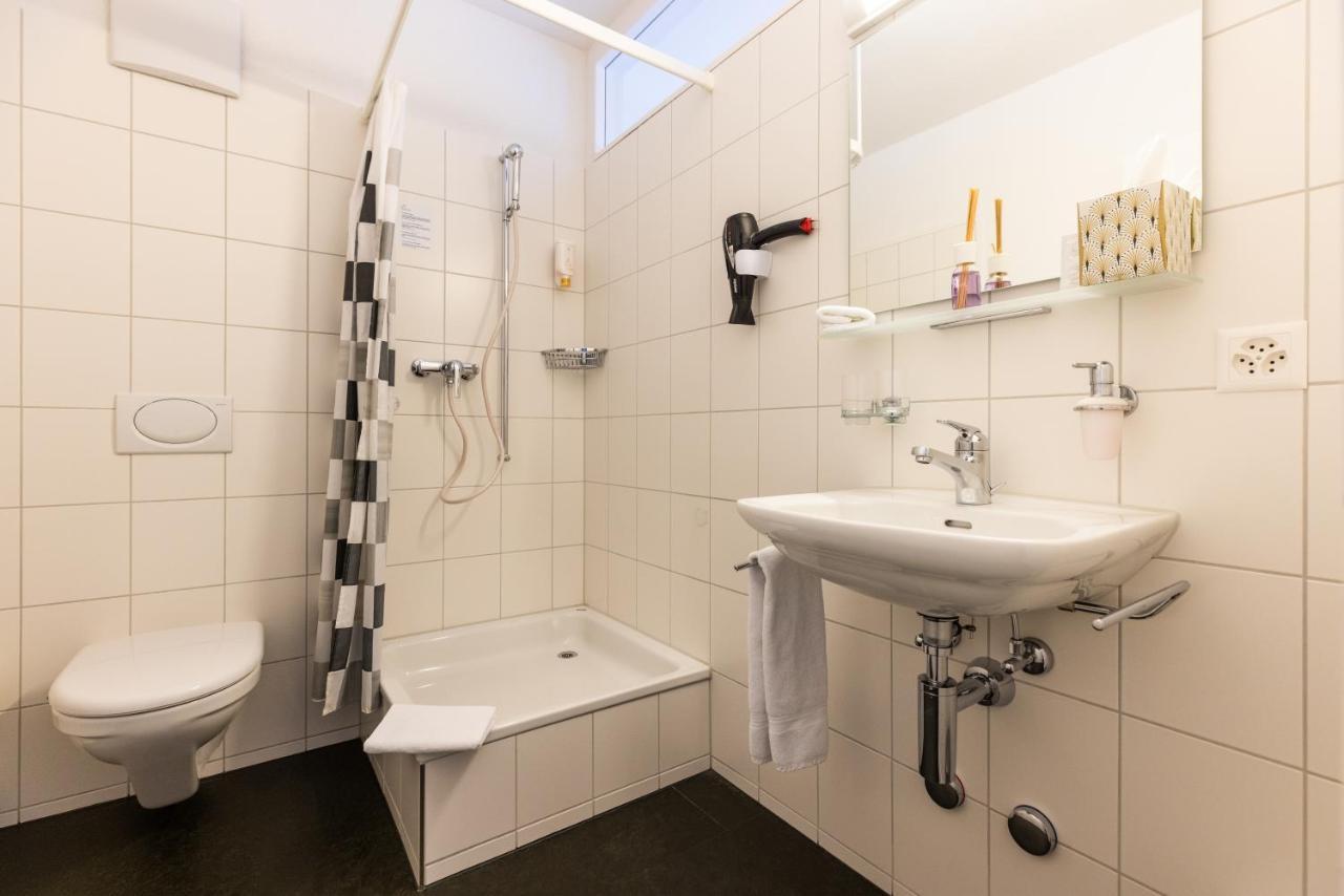 Hotel Baeren Niederscherli Eksteriør billede