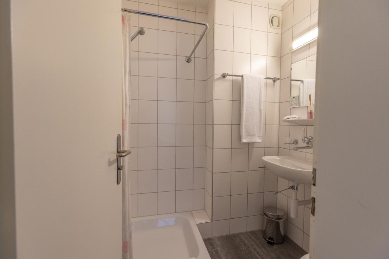 Hotel Baeren Niederscherli Eksteriør billede
