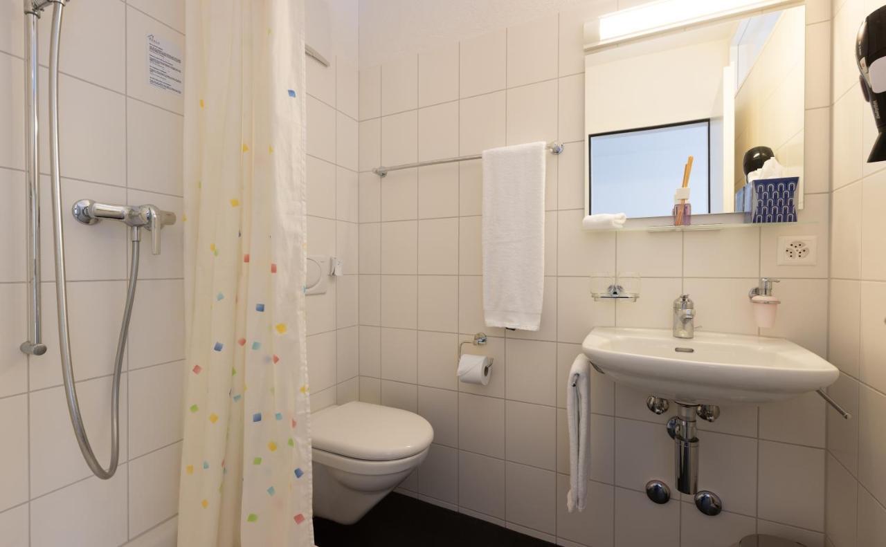 Hotel Baeren Niederscherli Eksteriør billede